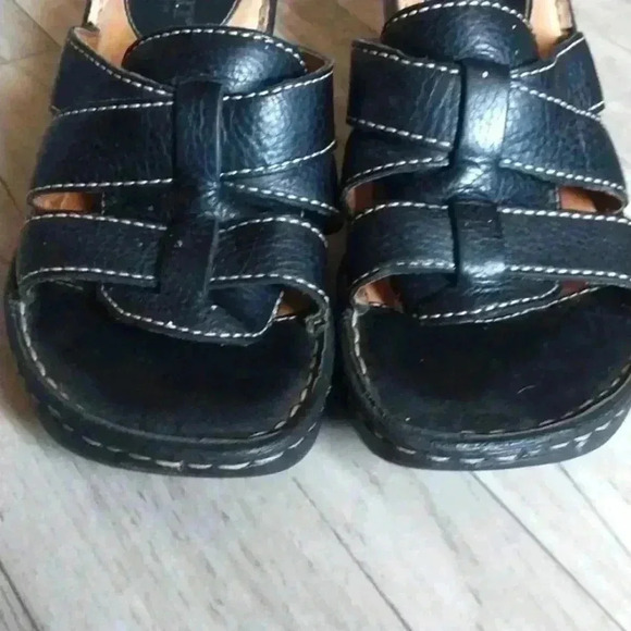 Born Slide On Black Leather Sandals Size 7 - Picture 5 of 5